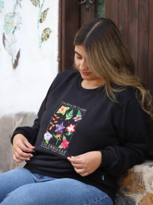 Alternative view of REF. Floral | Buzo básico